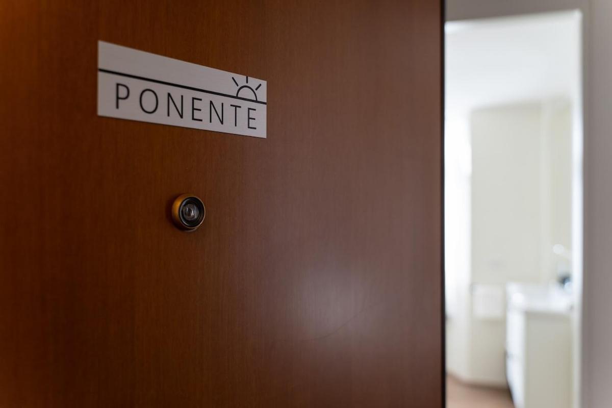 Ponente - Balcony, Free Parking,close To * Côme